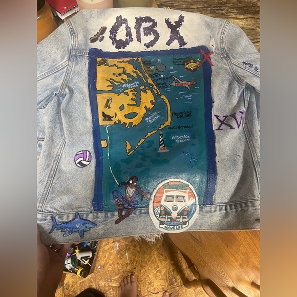 Custom made handpainted jacket - Picture 2 of 16